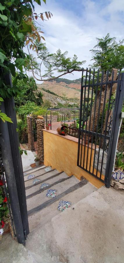 Casa Vacanze Fondaco Di Scillato Scillato  Exterior foto