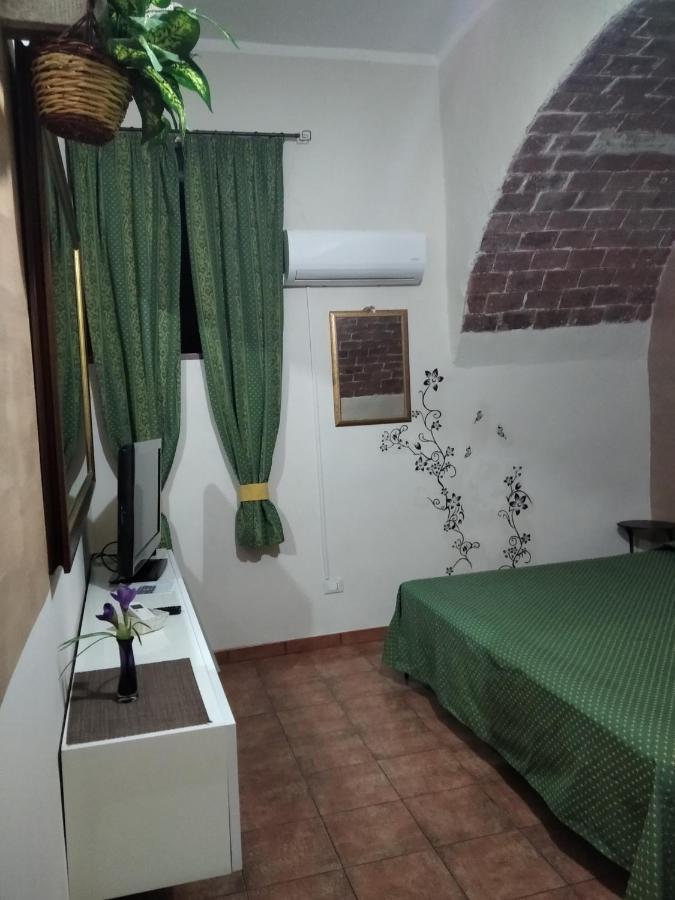 Casa Vacanze Fondaco Di Scillato Scillato  Exterior foto